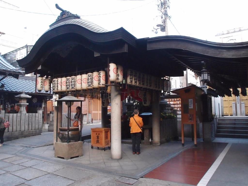 Sakura Guest House Dotonbori - Male And Female Ok 大阪 外观 照片